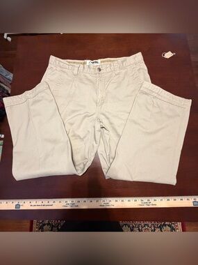 Mountain‎ Khakis Men's Khaki Chino Pants - Light Tan